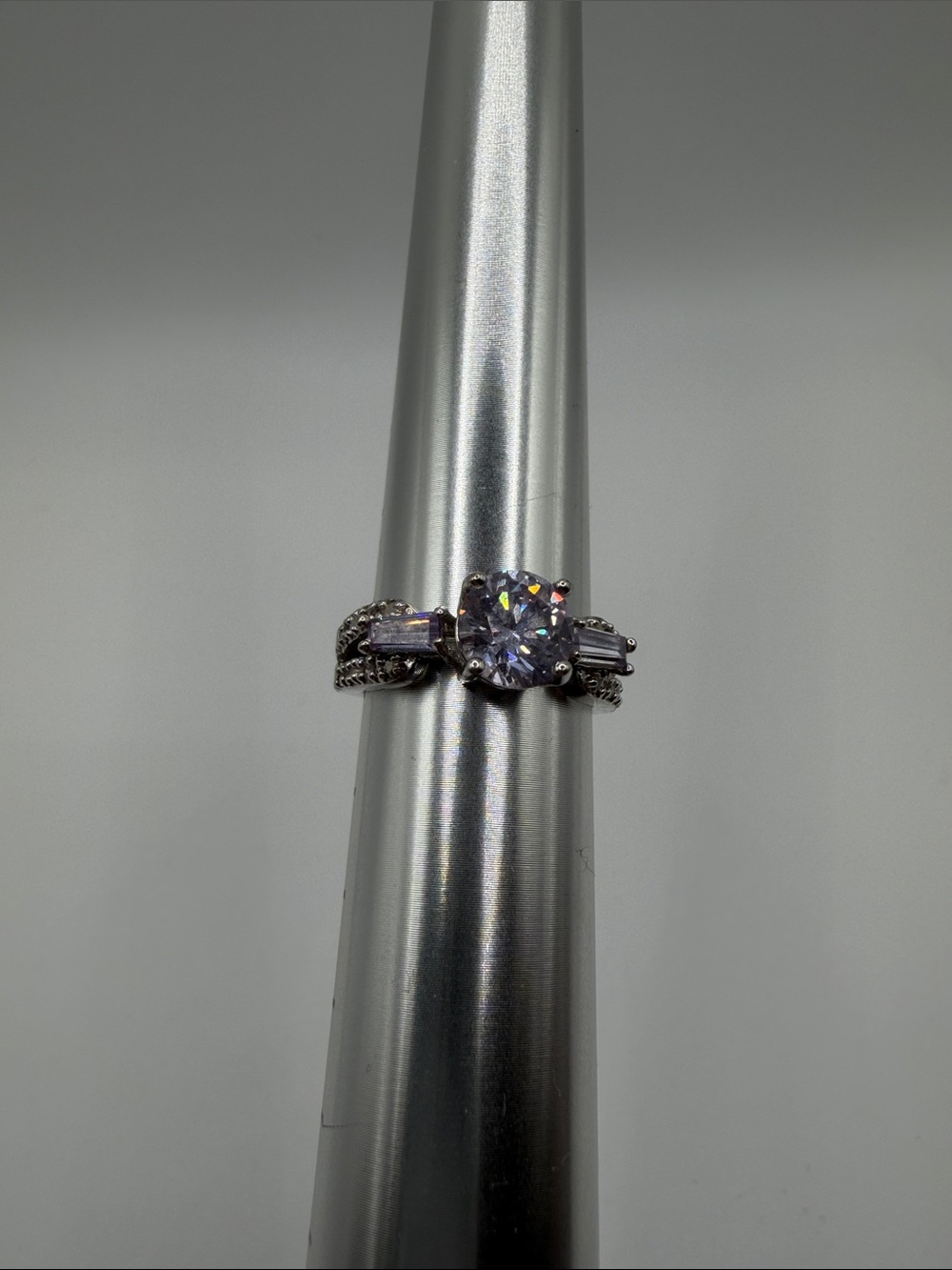 Sterling Silver 925 elegant CZ Cocktail Ring size 7